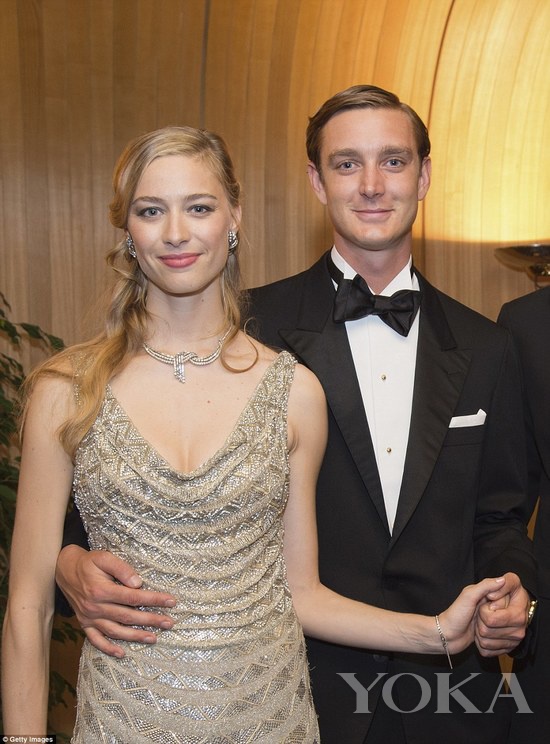 摩纳哥王妃Beatrice Borromeo（比阿特丽斯·专罗梅奥）和摩纳哥王子Pierre Casiraghi（皮埃我·卡西拉奇）