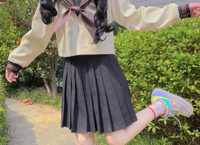 ​54岁李若彤不婚，为“理想婚姻”不将就，普通女人看看，别当真