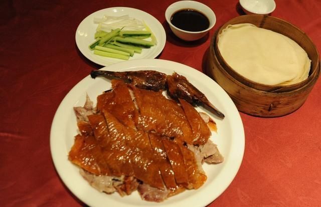 北京烤鸭发源地，北京烤鸭原材料来自何处？图5