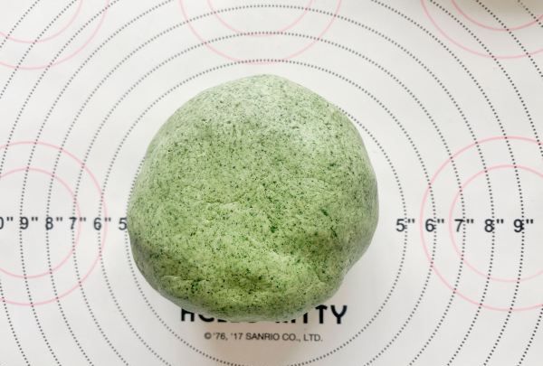 艾叶青团为什么发暗,艾叶除了做青团还有别的做法吗?图9