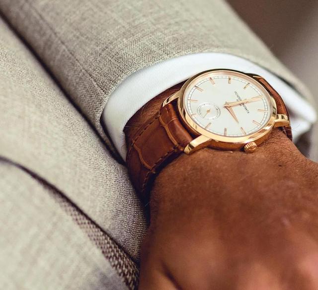 美式复古oversize穿搭男生冬季（AndreasWeinas万千绅男心目中的北欧穿搭典范）(20)