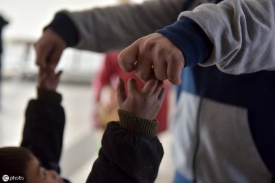 ​经典搞笑幽默句子精选100句（经典幽默的搞笑句子）