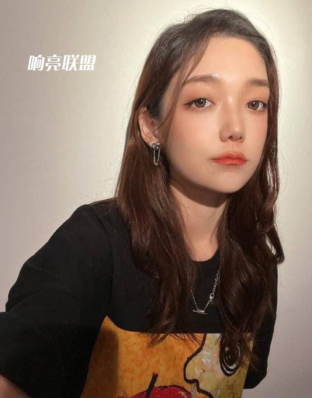 希林娜依高有多努力(希林娜伊高放自信否认抄袭)(4)