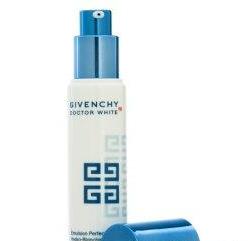 哪款润肤乳液补水保湿不油腻(六大最hote乳液单品盘点)(3)