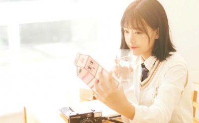 ​内向女生喜欢一个人的表现有哪些