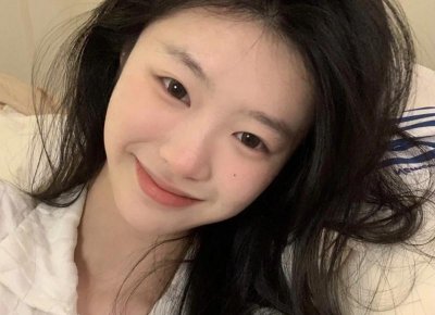 ​内心桀骜不驯的女孩 古灵精怪、桀骜不驯