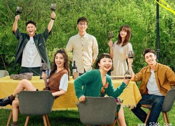 《没有工作的一年》万鹏和谁有爱情戏 官配和谁是一对