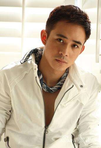 贾一平老婆资料介绍（明星夫妇贾一平和董晓燕）