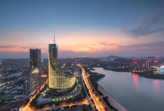 2025年四线城市最新名单排名（2025新一线城市名单）(10)