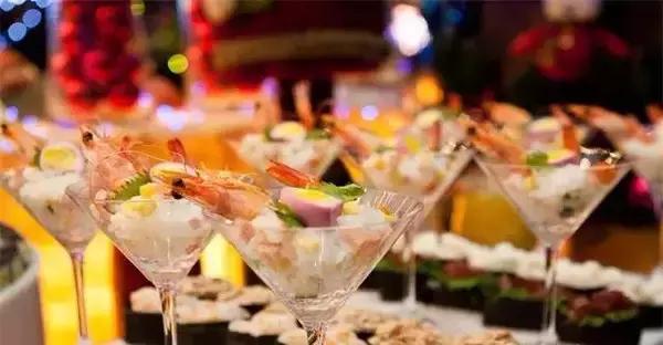 成都人均上千的餐厅你吃过几家（成都性价比超高的七家自助餐厅）(6)