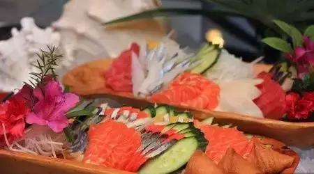 成都人均上千的餐厅你吃过几家（成都性价比超高的七家自助餐厅）(14)