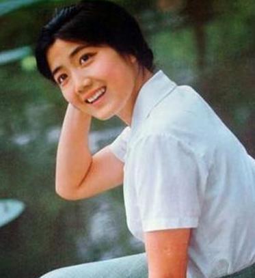 曾迷倒亿万国人的一代女神，塑造经典无数，如今移居海外安享晚年