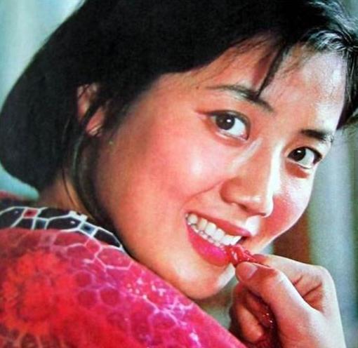 曾迷倒亿万国人的一代女神，塑造经典无数，如今移居海外安享晚年