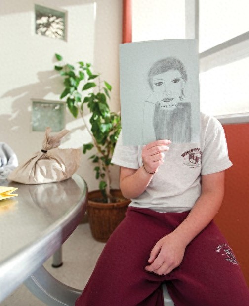 记录美国少管所里，那些缺爱少女的真实状态