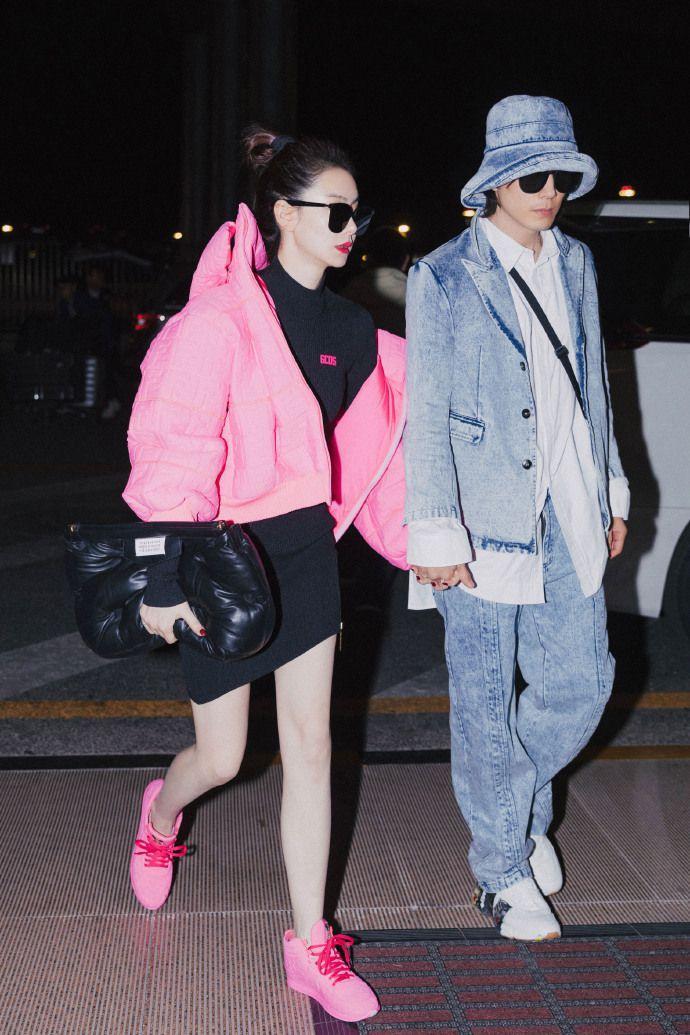 戚薇自曝体重53Kg,1米68的身高晒美照,网友:肉都藏到哪?