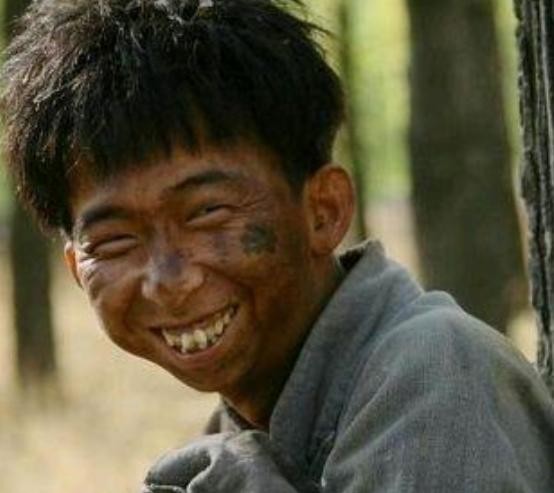 牟兴区个人资料及老公(演员巨兴茂的妻子个人照片)