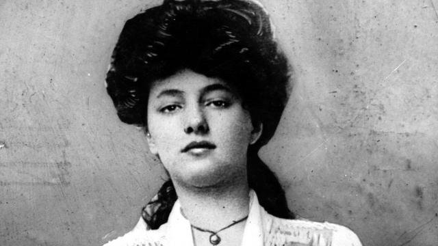 王智惊艳的绯闻（王智何必道歉完美女性）(7)