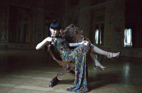 吴莫愁13年收入（从1.3亿广告费到街边商演）(7)