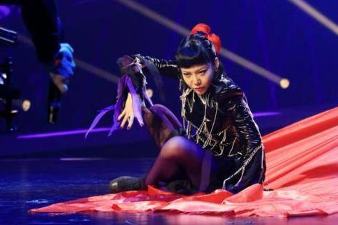 吴莫愁13年收入（从1.3亿广告费到街边商演）(5)