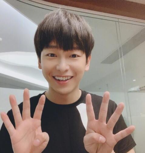 彭昱畅的女友是谁 彭昱畅女友身份曝光