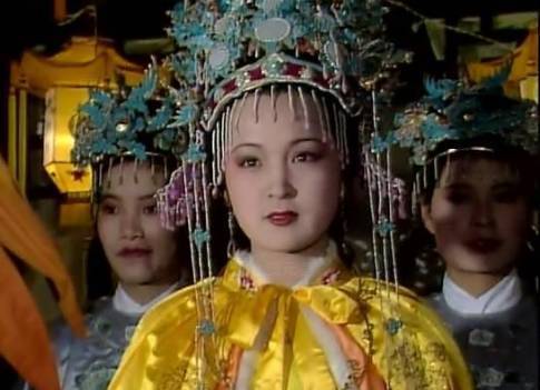 红楼梦里的人全是鬼（探索红楼梦中诡异事件）