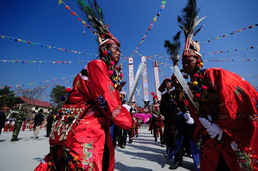 景颇族的传统节日：目瑙纵歌