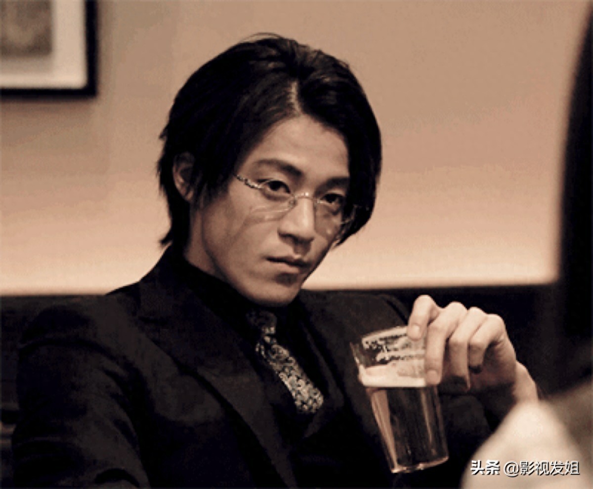 这8张纪录小栗旬颜值巅峰期的图，每一张都值得被收藏起来