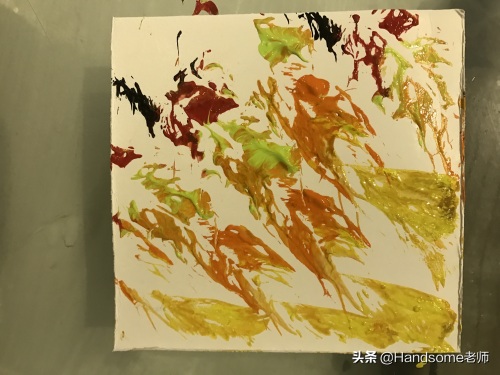 儿童创意美术：肌理画--九千九百九十九岁的老奶奶