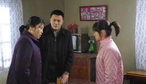 打了多次胎的女明星丁嘉丽(丁嘉丽和孙红雷的情爱纠缠)