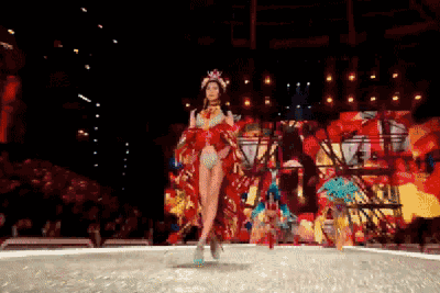 鹅蛋脸变瓜子脸_什么是鹅蛋脸_鹅蛋脸明星