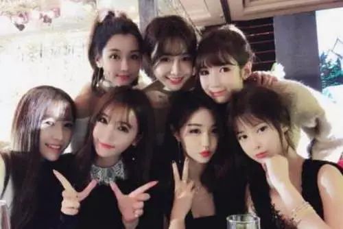 鹅蛋脸变瓜子脸_什么是鹅蛋脸_鹅蛋脸明星