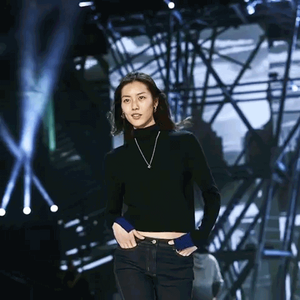 鹅蛋脸明星_鹅蛋脸变瓜子脸_什么是鹅蛋脸